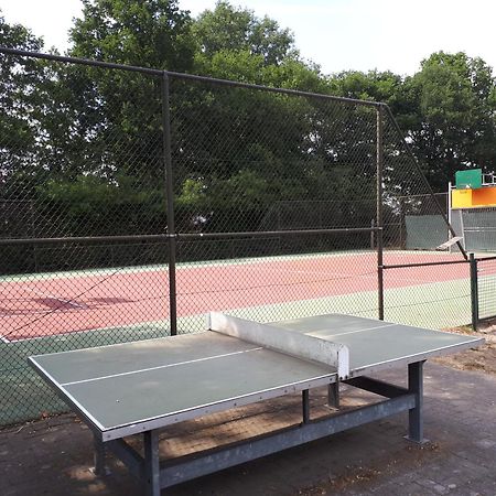 Chalet in bosrijke omgeving op chaletpark Kempenbos naast Duc de Brabant voor 2-3-4-5 personen Villa Diessen Buitenkant foto