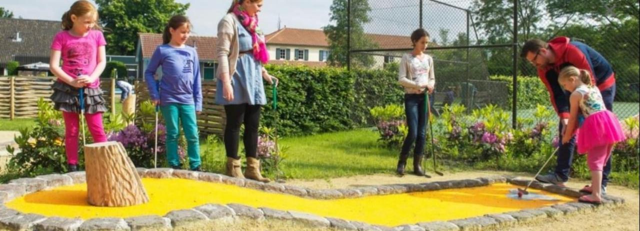 Chalet in bosrijke omgeving op chaletpark Kempenbos naast Duc de Brabant voor 2-3-4-5 personen Villa Diessen Buitenkant foto